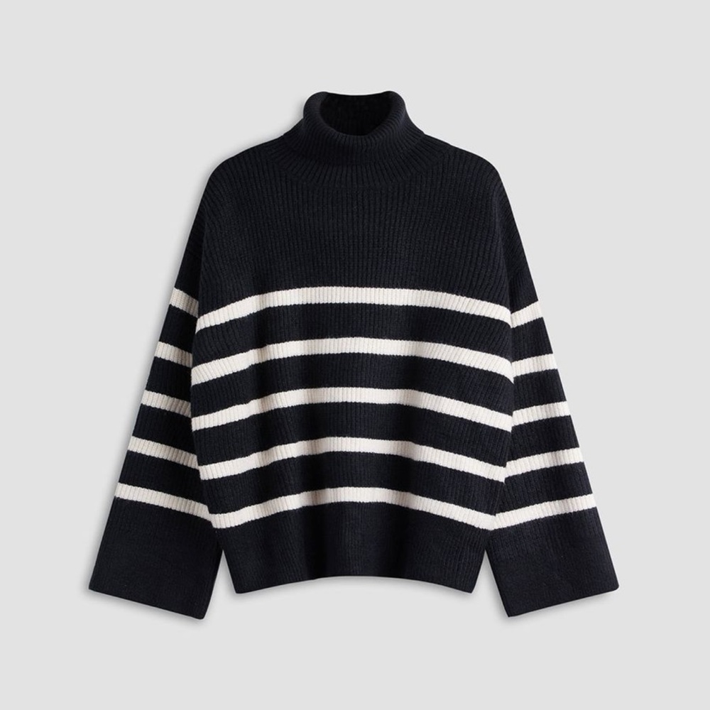 Commense Black and White Striped Turtleneck Sweater